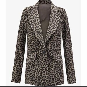 NWOT Cabi Jungle Jacket